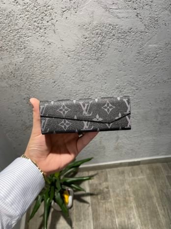.10.100.LV.100
